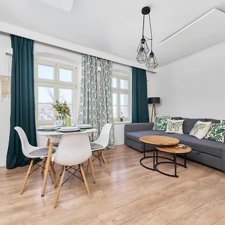 Apartment Center River View Odrzanska By Renters Breslau